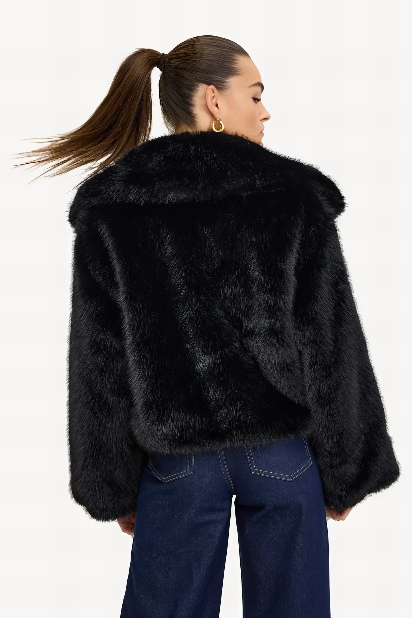 Faux Fur Artic Glow - Black